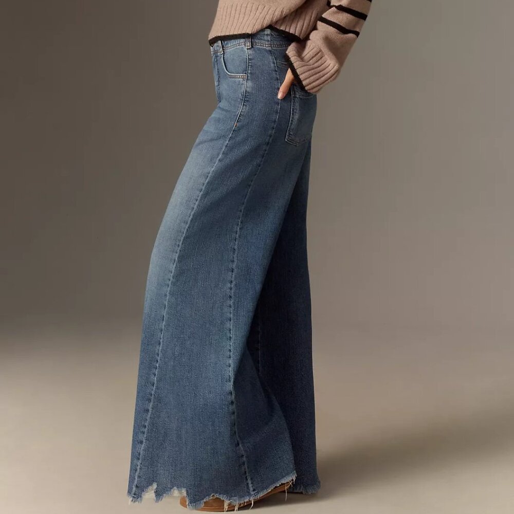 The Adi Regenerative Cotton Mid-Rise Frayed Relaxed Flare Jeans  PLOVER - Picture 2 of 6